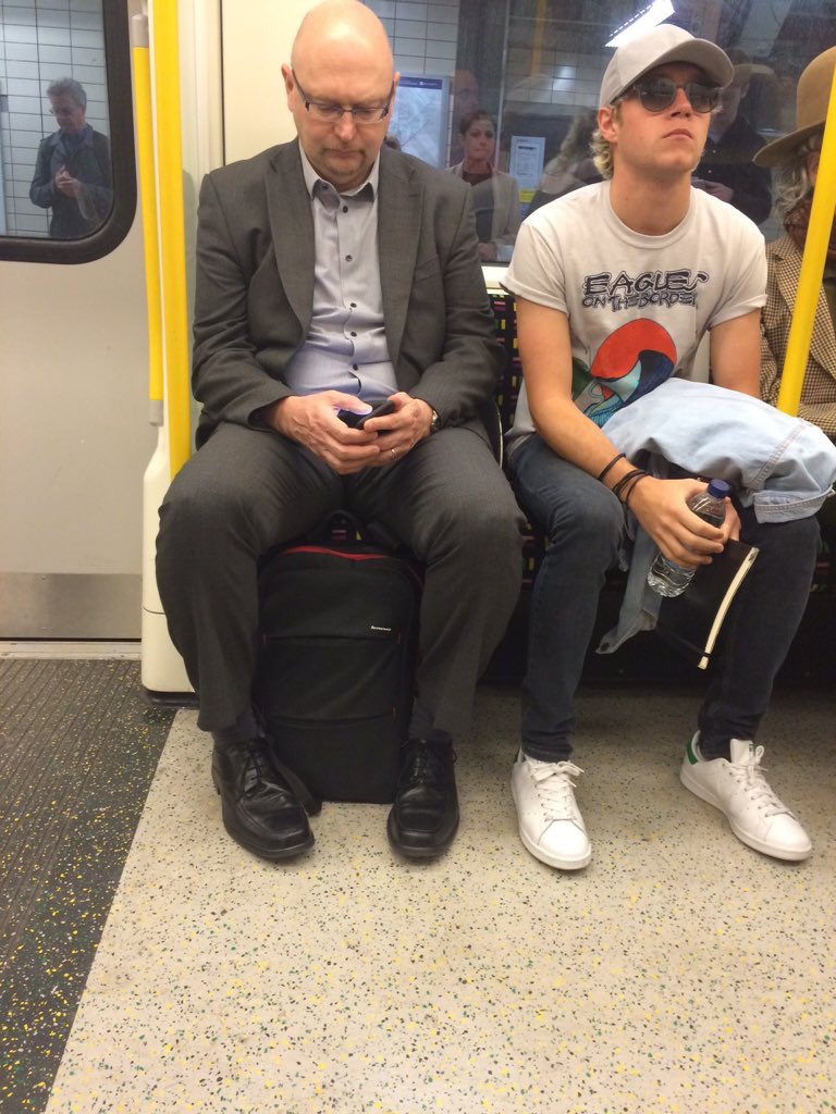 NJHNEWS's tweet photo. May 4th: Niall on the tube in London today (2) (via @NinaCalvert1) https://t.co/JRQGSsjQpO