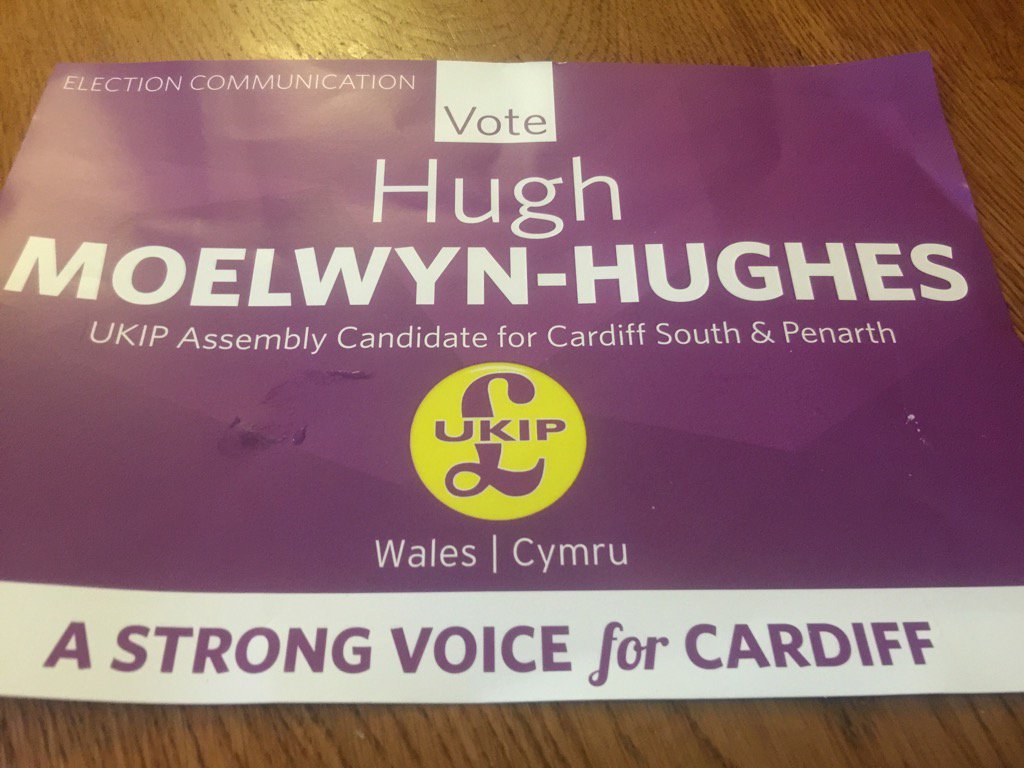 pierce_john's tweet photo. Dim gair o Gymraeg unwaith eto gan UKIP dangos dirmyg llwyr. Taid hwn gyfansoddodd " Pwy am dwg i'r ddinas gadarn" https://t.co/8gAa0iON7P