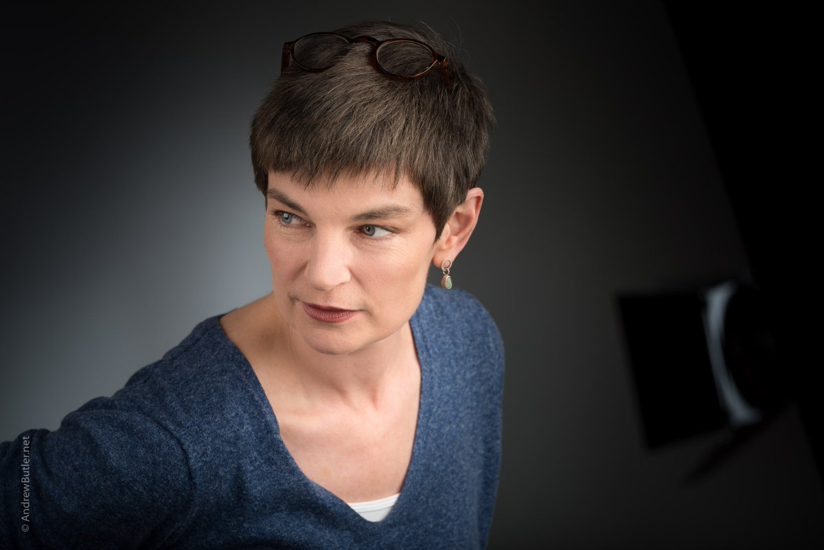 AndrewButlerNet's tweet photo. Candid shot of @katesturgess1 being distracted by @kajo63 on her recent shoot. Lights by @litebookmag #devonhour https://t.co/qjWPt2kUcU