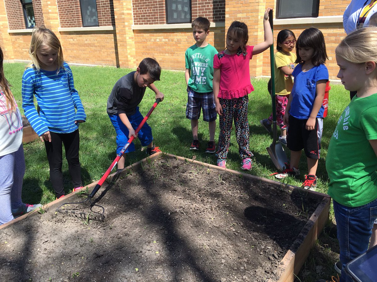 Karen Zwolenski tweet media