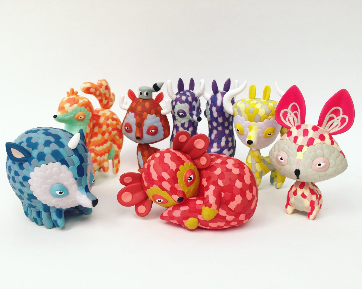The first two Horrible Adorables are releasing on Kidrobot.com this Friday! blog.kidrobot.com/artist-feature…
