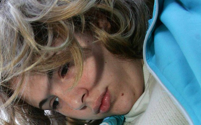 ultimosegundo's tweet photo. Suzane von Richthofen deixa prisão temporariamente para o Dia das Mães → https://t.co/aKKi5Ow7s7 https://t.co/Mzx17Mm1iB
