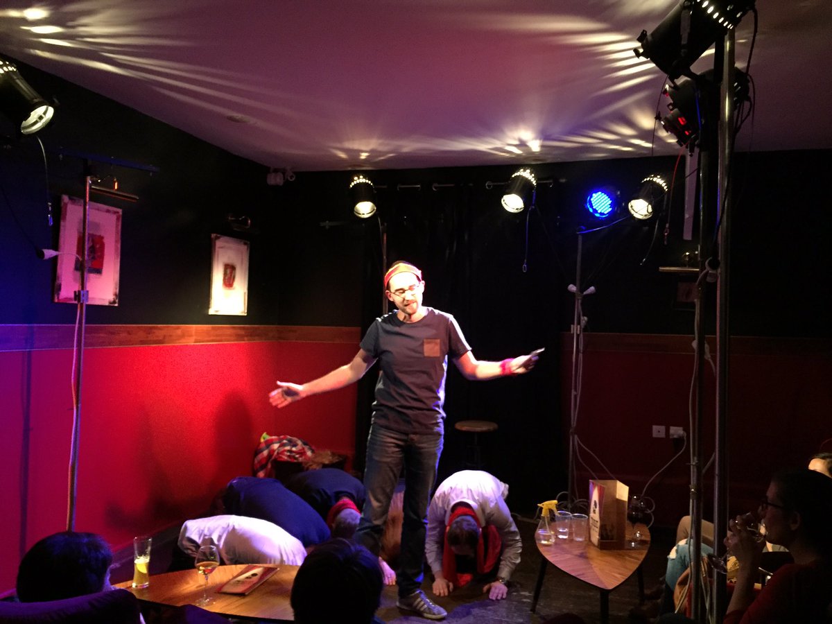 LesHabites's tweet photo. Les Habités sont au Bazar ce soir et ils jouent à guichet fermé ! #54321Impro https://t.co/jgTvAtlNpV