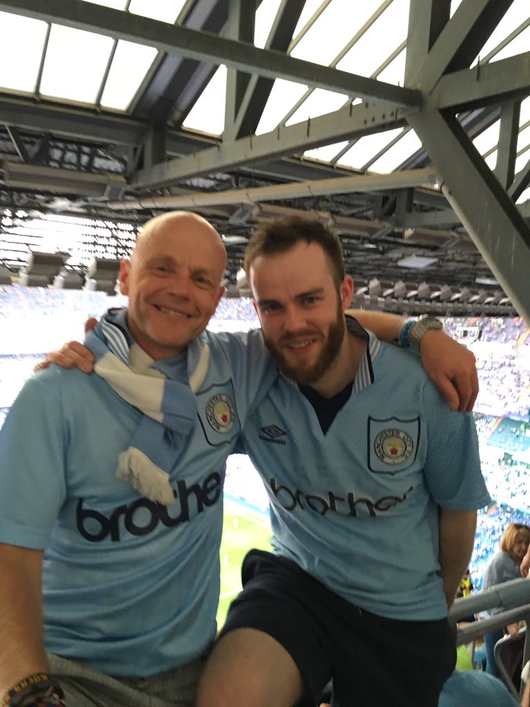 paulgdean's tweet photo. #CMONCITY @Dean_9891 @mcfc #rmvsmcfc #UCL @clh1508 ⚽️💙 https://t.co/eIK6Y2nj26