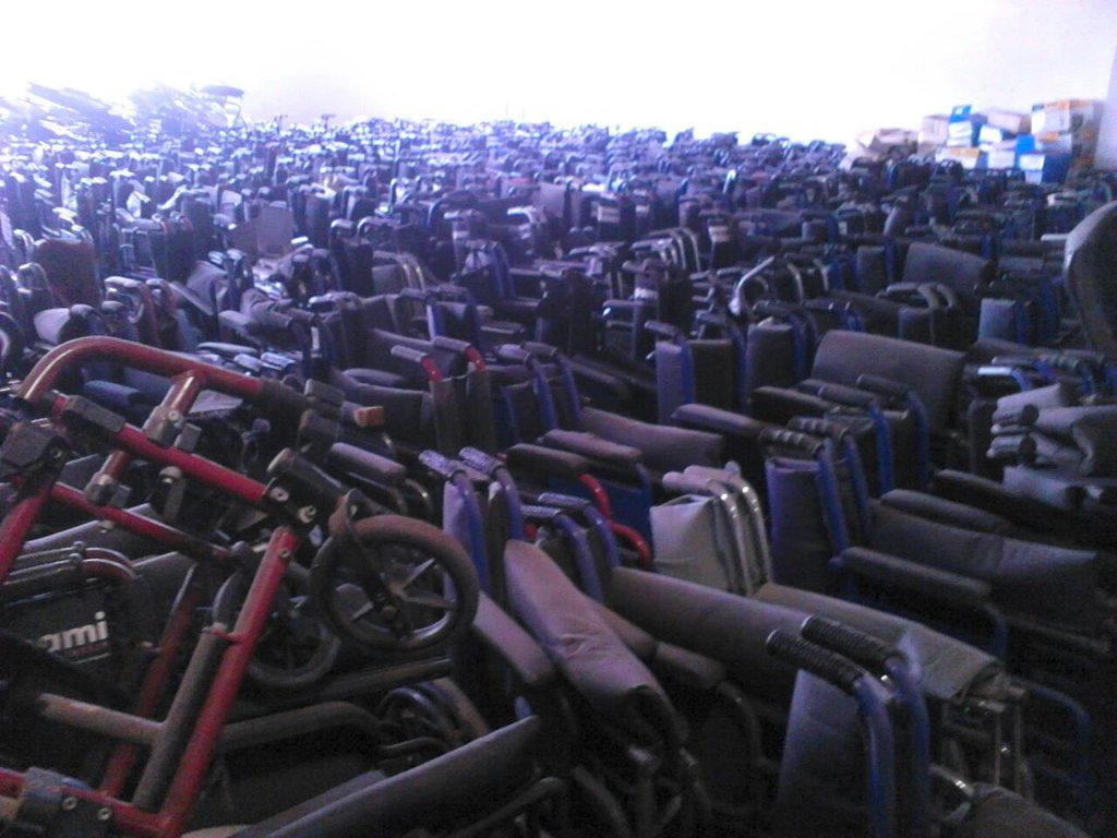 PeVal17's tweet image. Y Nestor dijo: Lazaro levantate y anda
El tipo se levantó un PBI y anduvo
Nos ahorramos las sillas
#k4ever