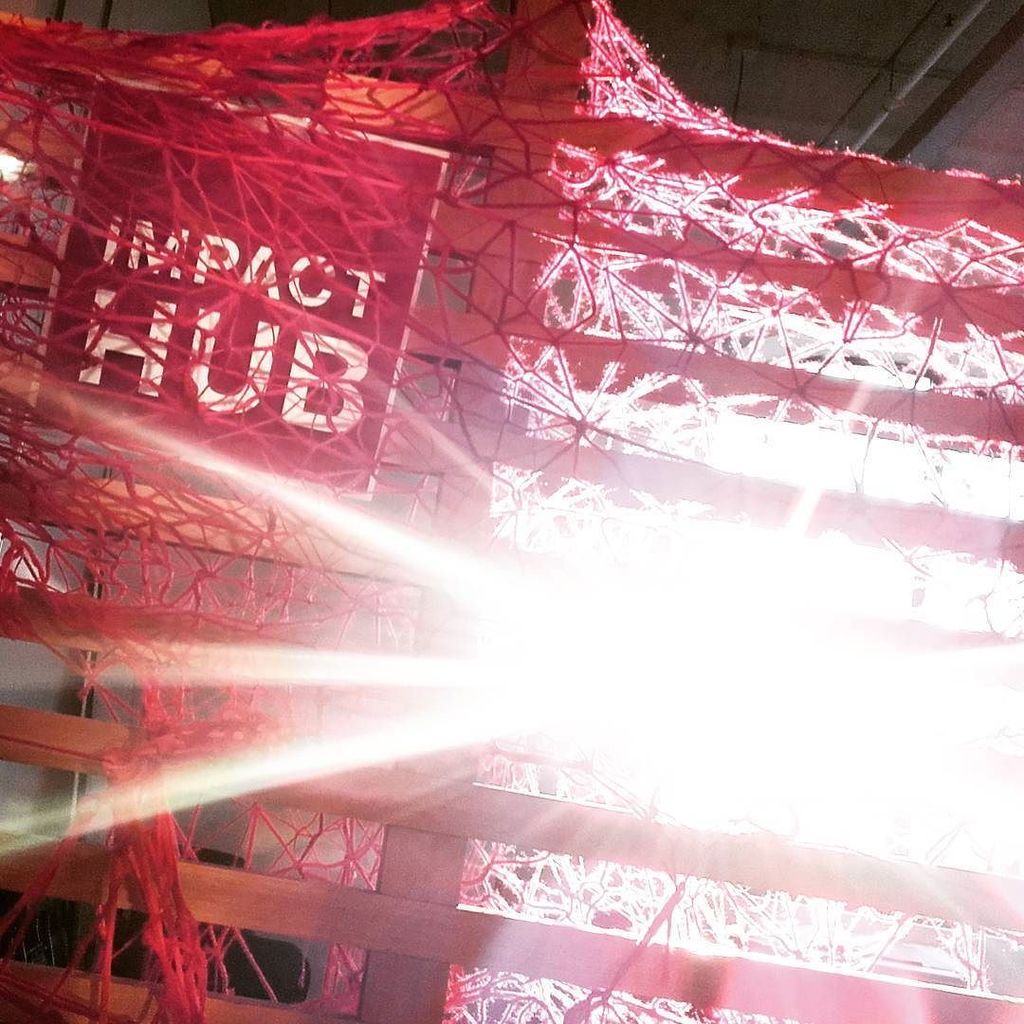 sayurta's tweet photo. The joy and magic of #networks @impacthubdss A beautiful gift from Elena Scaratti #HumanWebArt #kaixoimpact https://t.co/fHLWSA5E2V