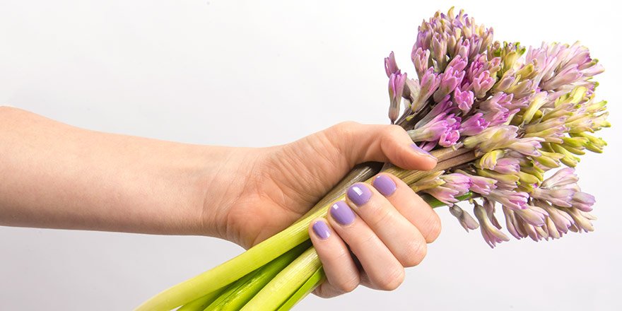 delsolcolor's tweet photo. "Lilac &amp; Enjoy" is bound to be your next favorite. It changes from lilac to mauve when under the sun! https://t.co/WPVVwzqyoA