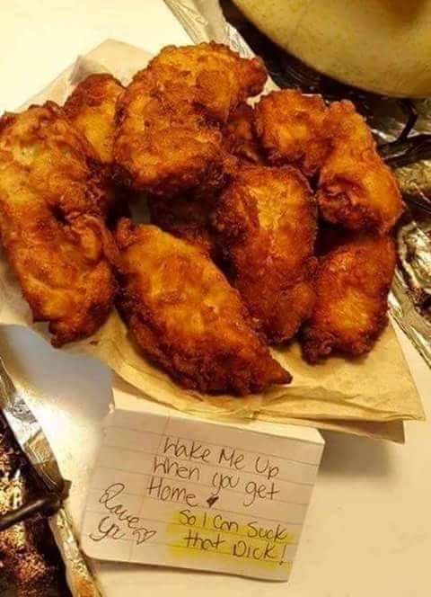 Daily_Treez's tweet photo. This is the wife that I need 😍😍😍👌👌👌😂😂😂🙌🙌🙌 https://t.co/URreP9ch5o