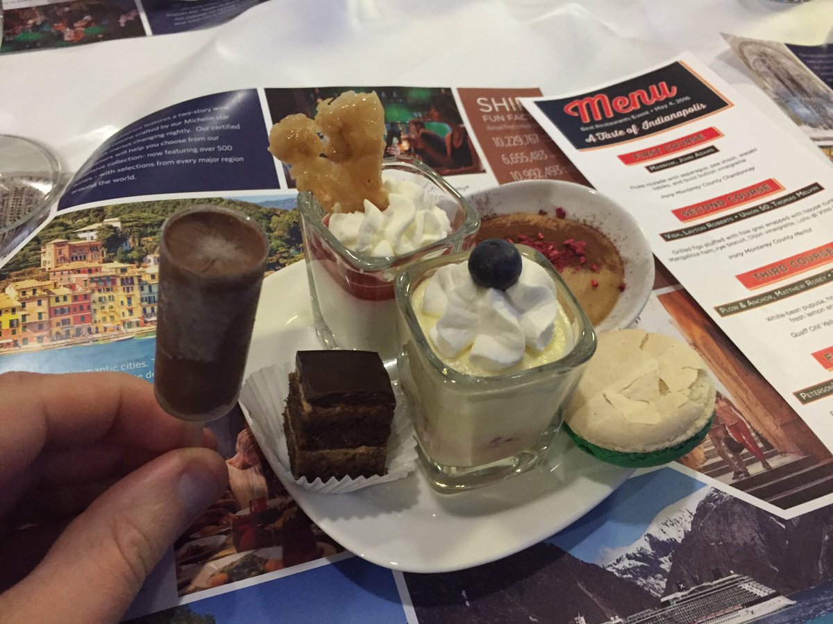 SupaKats's tweet photo. Deserts from the culinary students #IndyBestRest https://t.co/JMXNo2pxOi