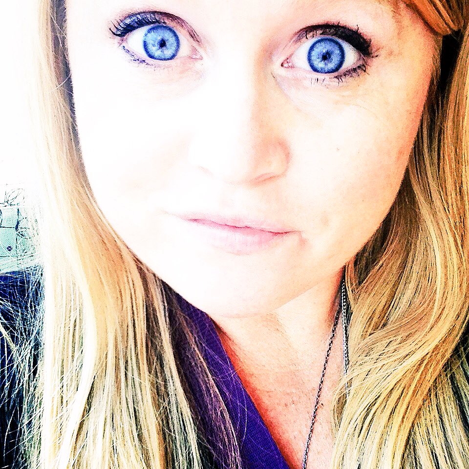 Mandy Alvey tweet media