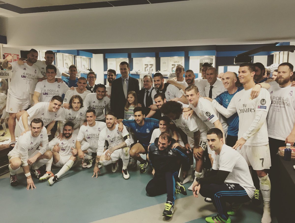 JeseRodriguez10's tweet photo. vamos todos juntos, increíble equipo y afición !!! https://t.co/8hhVT9XiN1