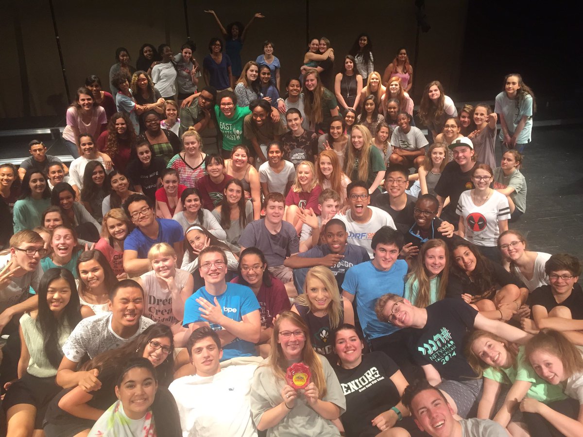 Jeremytucker123's tweet photo. GHHS Chorus concert!  NEXT THURSDAY!https://t.co/eM66dx5P8q for tickets! https://t.co/NyALzEt6HR