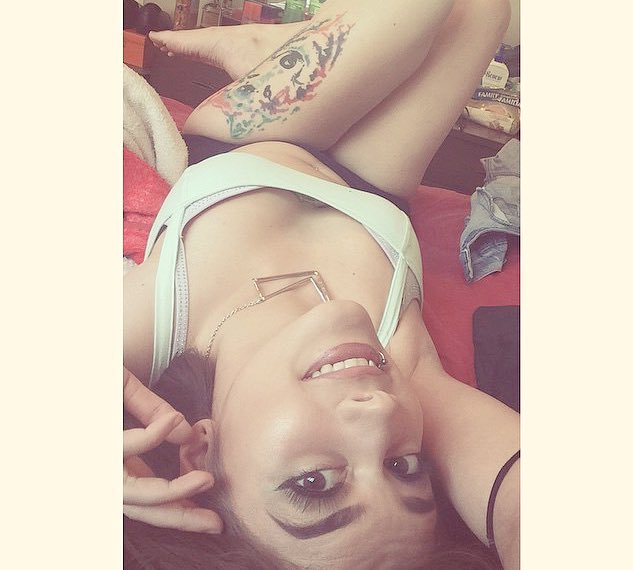 highconfess911's tweet photo. Stoned, Horny and happy..😈... #Horny #Freak #Stoner https://t.co/WLGch7WTs2