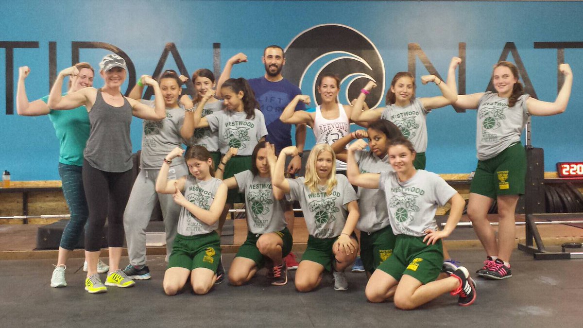 iCop54's tweet image. Thx Tidal Crossfit Danforth 1510 Danforth for hosting ProActions 'Lead The Way' Crossfit @TPS54Div @COPSandKIDSca