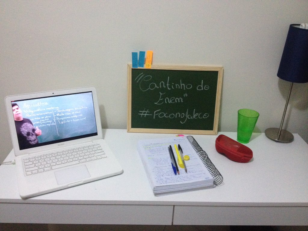 LidileneSilva's tweet image. #foconojaleco #medbulando #DescomplicaAoVivo @descomplica #Hansen