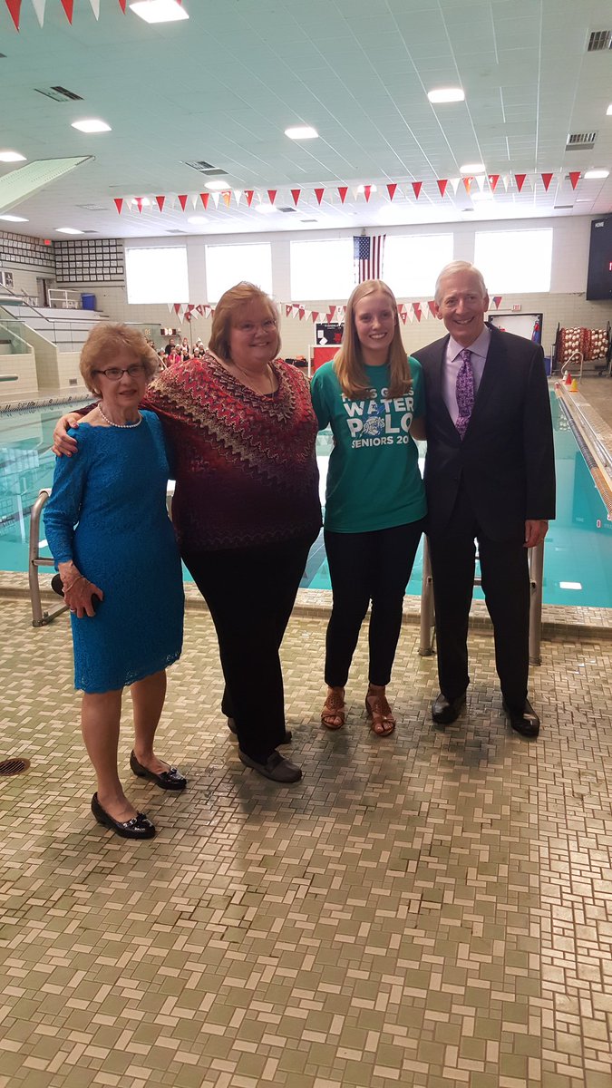 lynnhatzi's tweet photo. Senior Night at Girls Water Polo! Congratulations Seniors: Lauren H, Samara L, Katie G, &amp; Courtney M @RedDevilsAD https://t.co/5zns8R4dzD