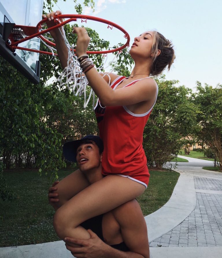 LUIZ2TURNT's tweet photo. no offence but I love your lame ass a lot 🙄 #wcw to my number 1, my BFF, and everything in between 😜❤️ https://t.co/lh6DopM8RH