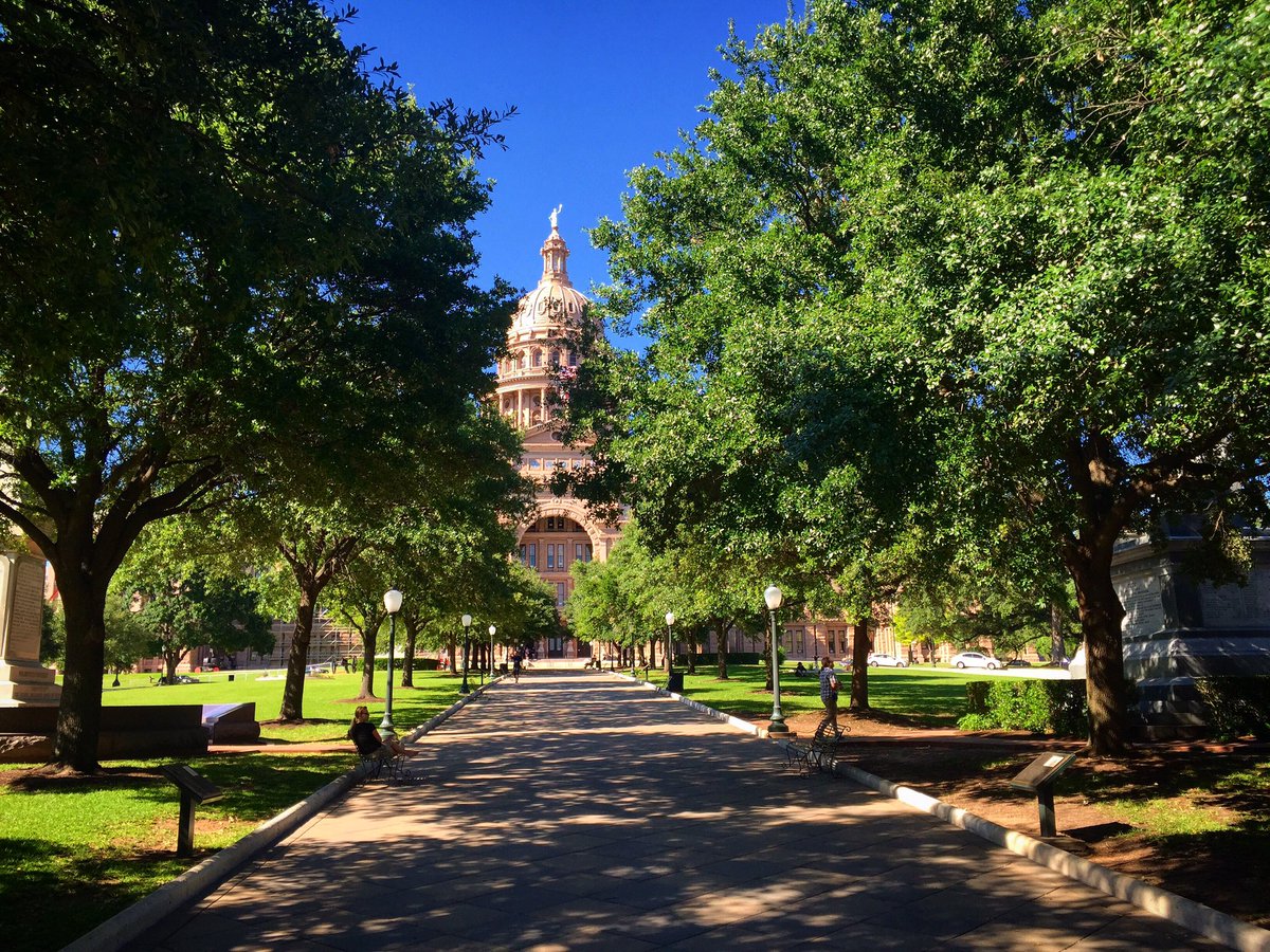 RaeOnTheNews's tweet photo. So beautiful. @fox7austin @21CF_Impact #21cfexplore https://t.co/AWou7FlhIz