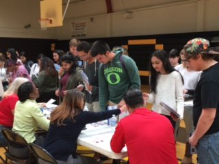 YCUSD's tweet photo. YCHS Mad City Money sponsored by Sierra Central Credit Union @ychsasb2016 https://t.co/LSoDnNtaXG