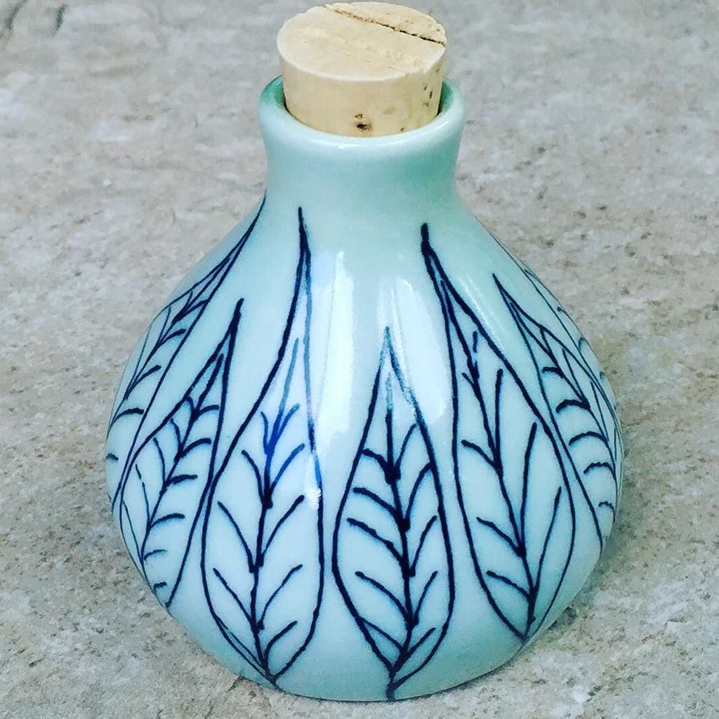 kitchenrocknrol's tweet image. Check this out. New #kitchenware idea that keeps your #kitchenrocknroll! Porcelain Salt jar hand painted 
#saltcell…