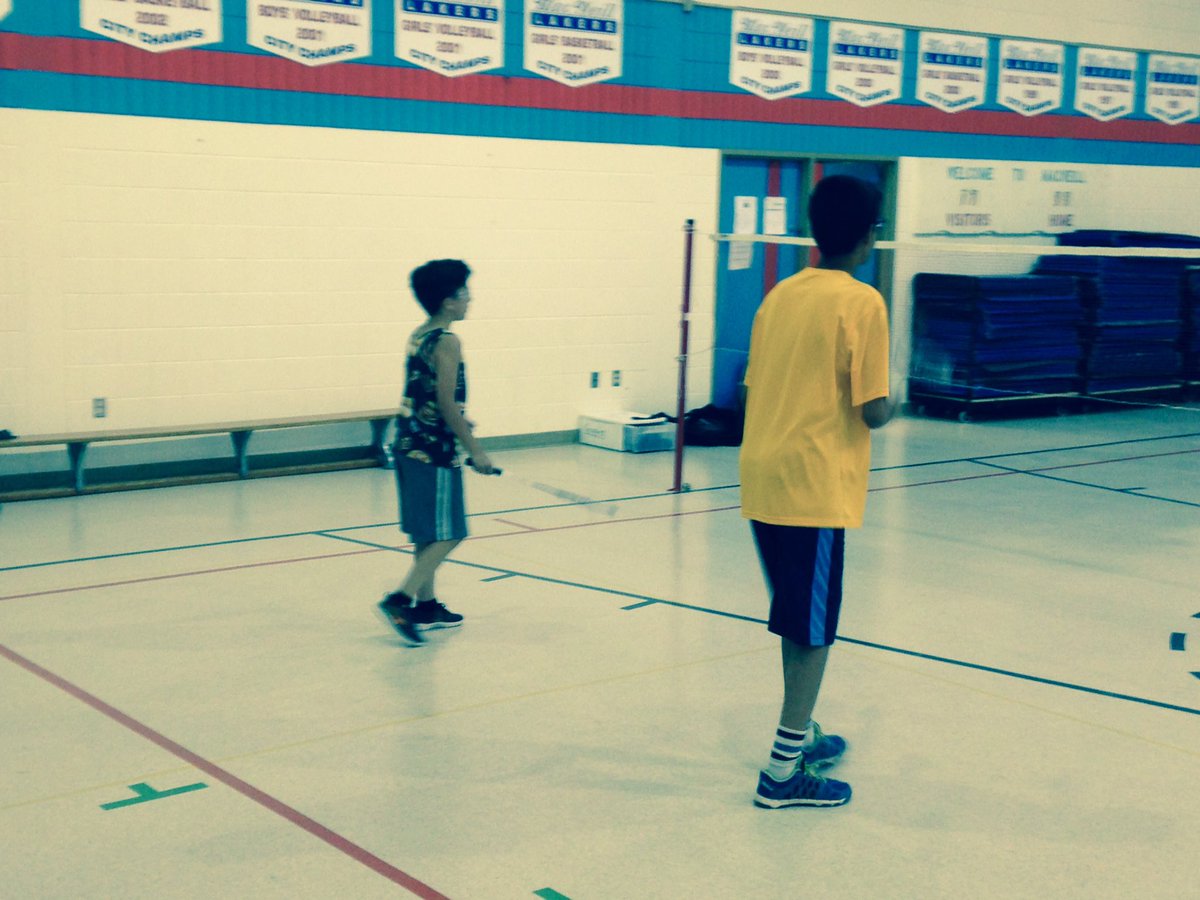 BansleysClass's tweet photo. Wednesday is badminton night at MacNeill. https://t.co/zcYEb4c0xI