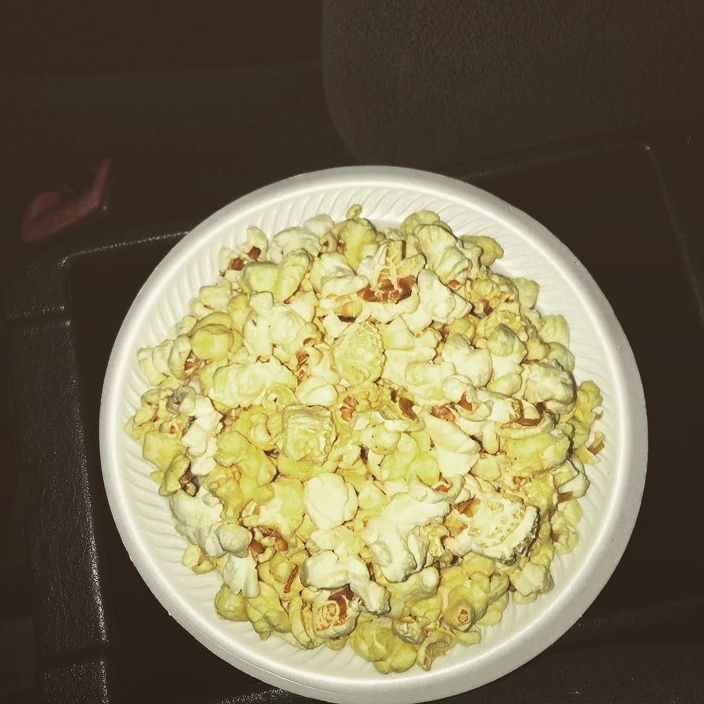 CruAtKSU's tweet photo. What's your study food of choice? #finalsweek #kennesawstate #everyowl https://t.co/XKc0mAiRNI