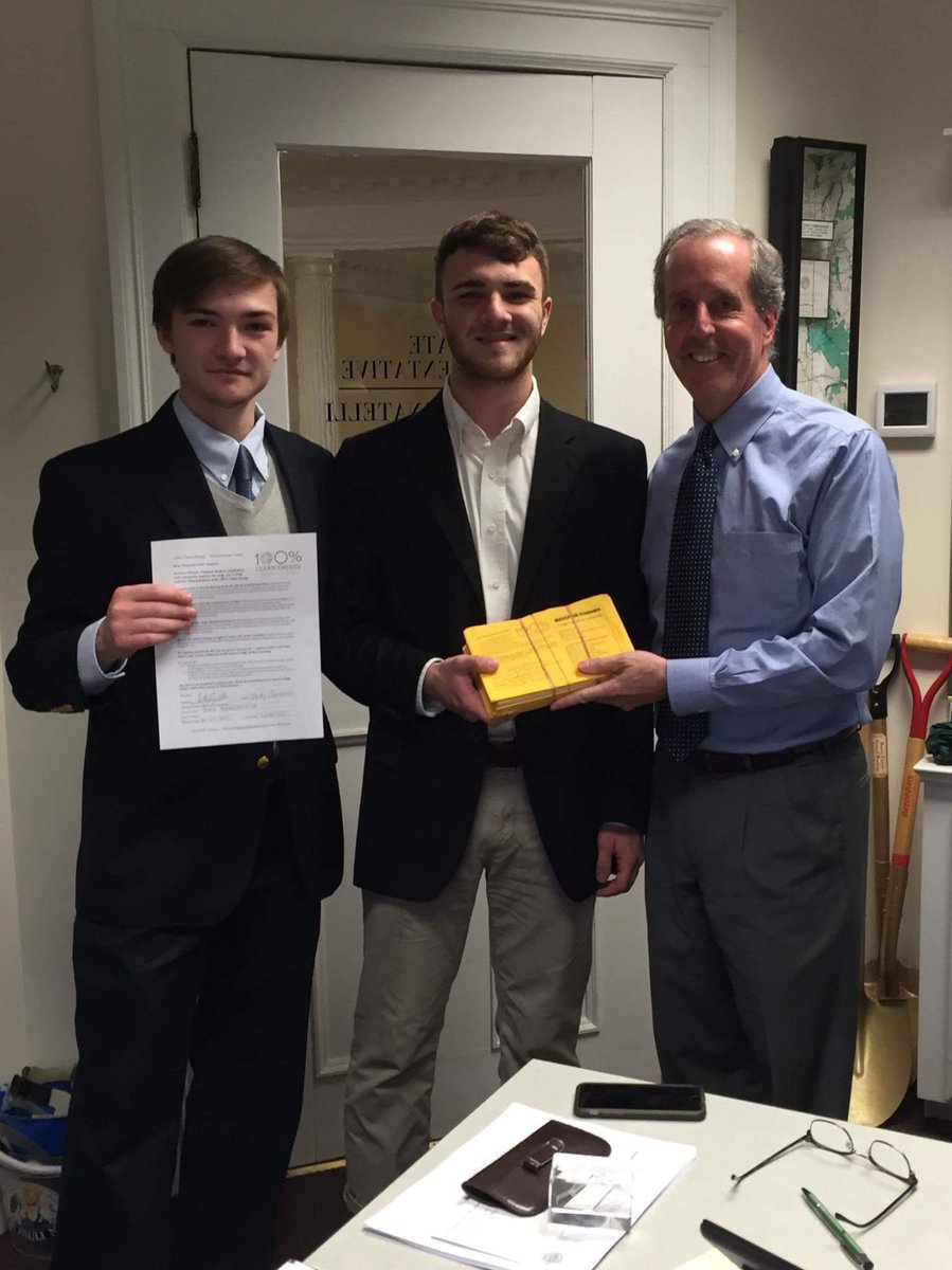 MASSPIRGBCC's tweet photo. State rep. @repsmitty endorses our 100% renewable energy campaign! https://t.co/eDmUlZ8t47