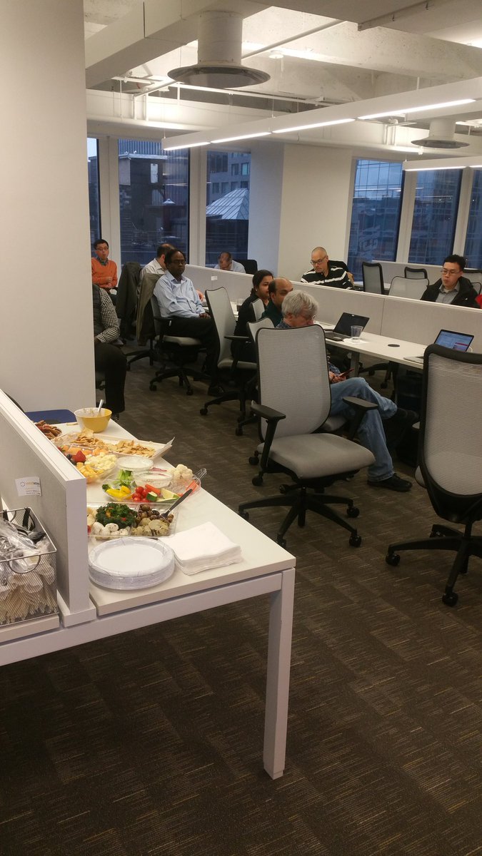 CGuntur's tweet photo. Great turnout at the #HelloJava #nyjavasig Java 9 Certification Tips by @jeanneboyarsky. https://t.co/KSNLEfKQZX
