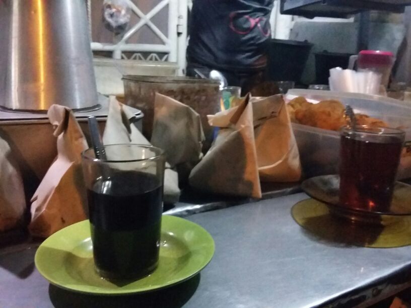 arkandaputra's tweet photo. Minggir sikit https://t.co/RPU7xRJqf7