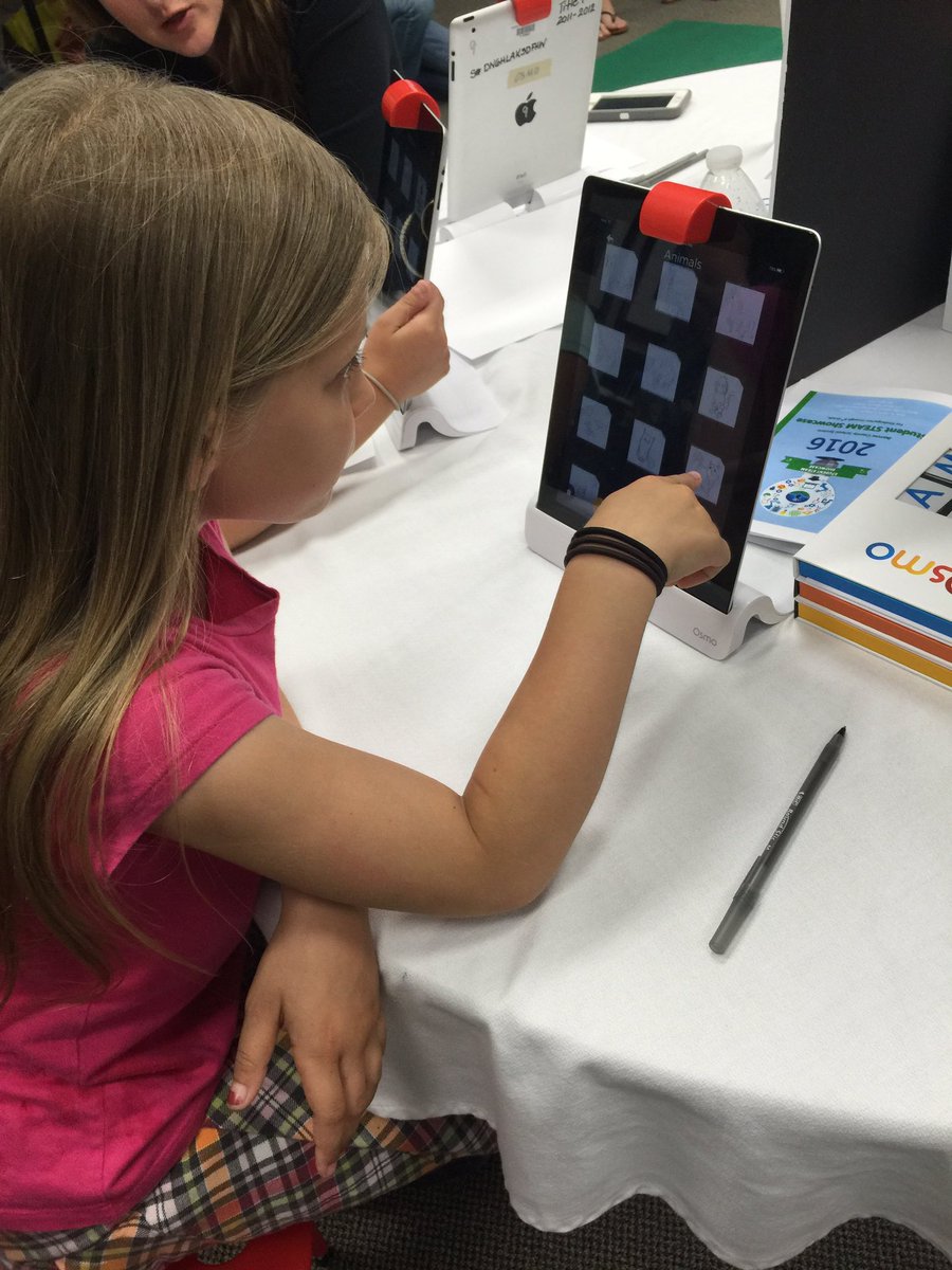 britt5edwards's tweet photo. Osmo is so cool!!#BarrowSTEAM16 #barrowbold #MayThe4thBeWithYou https://t.co/QGrfkmDDxP