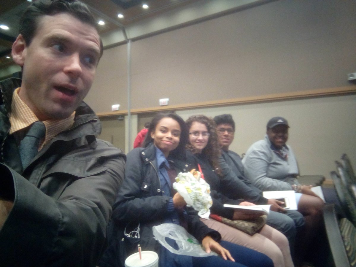 DanielEBurke's tweet photo. Extra Credit trip to a Claudia Rankine reading @depaul #SuperEarly #SecondRowSeats @GraywolfPress https://t.co/ontziu7X6b