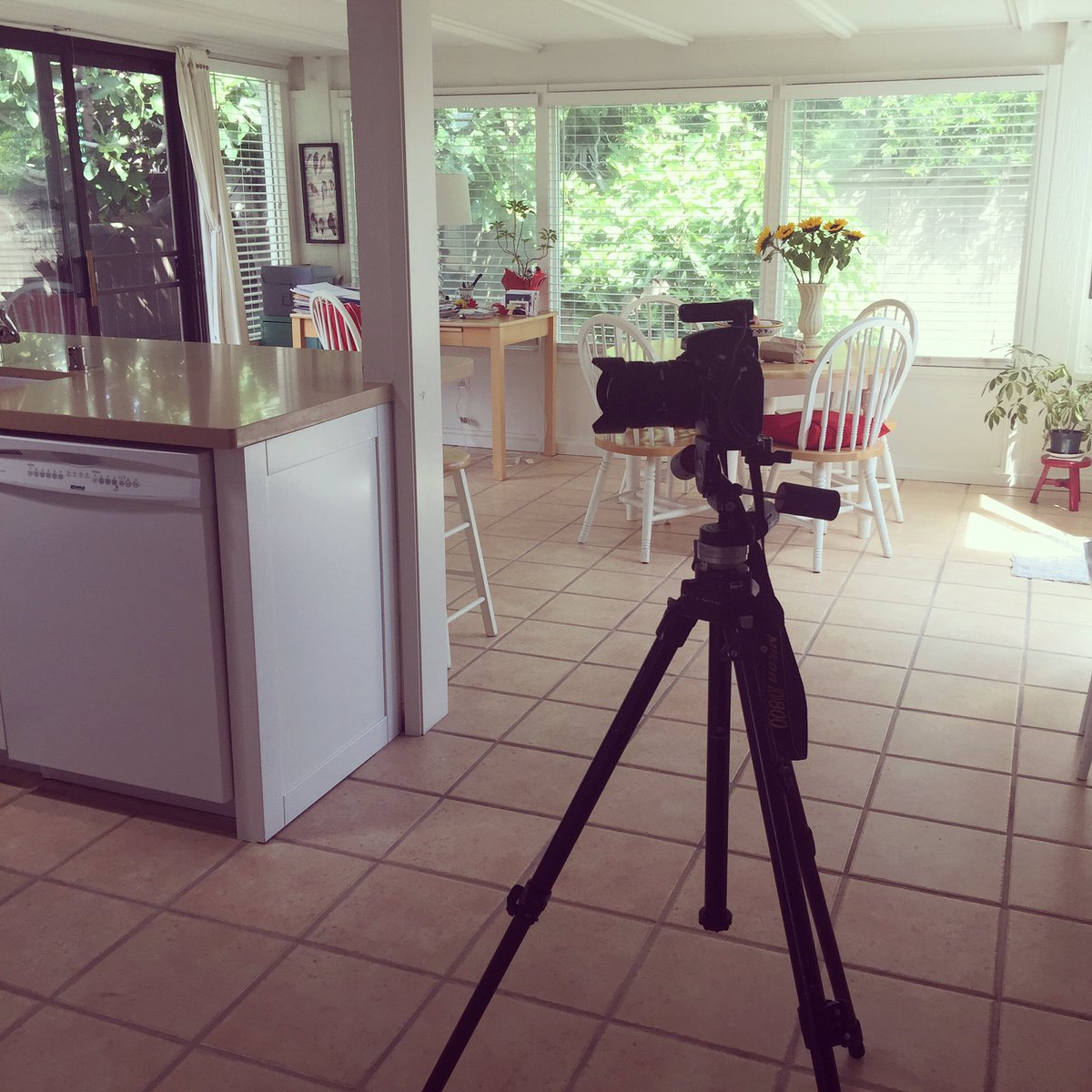 rebeccadelucakw's tweet photo. New Listing coming soon! #valencia #therebeccas #realestate #kw #2plus2 #rebeccadeluca https://t.co/87QdZMlZYG