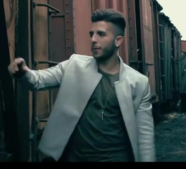 ComboDVXMexico's tweet photo. #AhoraSoyYo @SoyDVX @Luisdeleonmusic @YomoMusic #TeamDVX @ComboDVXMexico 17
@lamarca94fm Ahora Soy Yo El Q dice Q No https://t.co/3fcn30wj2T