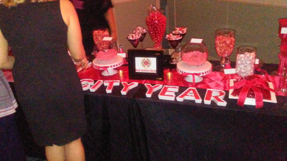 EvansCYO's tweet photo. Beautiful Candy Buffet #RedJacketsRock #MakeBetterHappen https://t.co/57dzNgV5hM