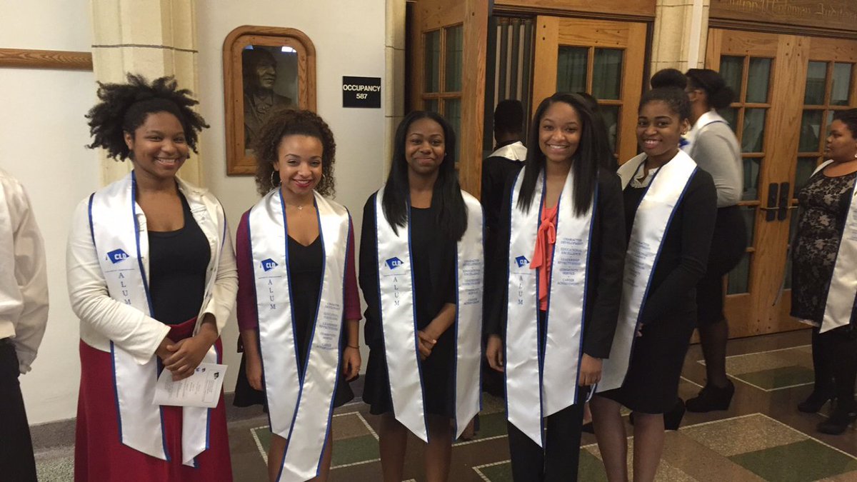 CLDincorg's tweet photo. Congrats to the 221 Self-Discovery/Career Exploration graduates who successfully completed the program today! https://t.co/xYG3kB9VqZ