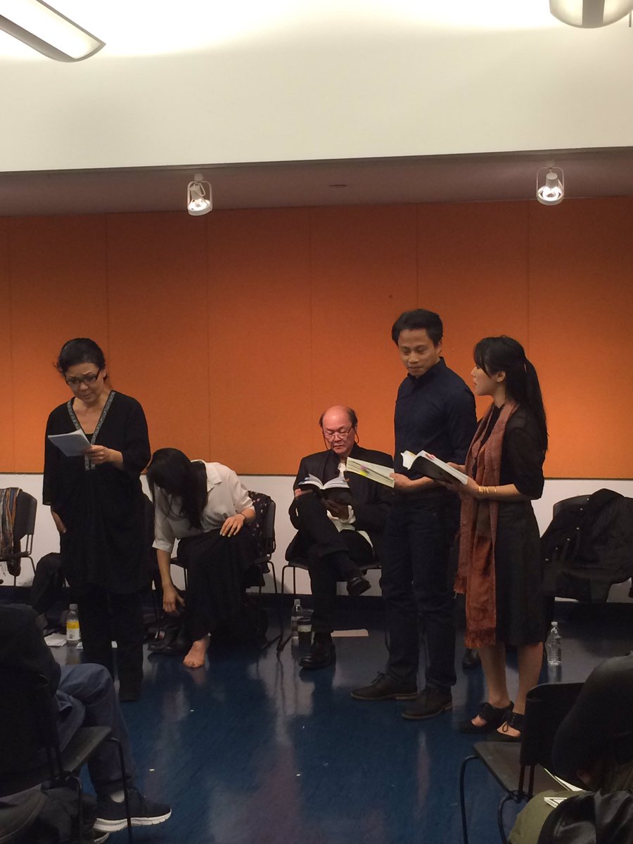 PanAsianRep's tweet photo. snapshot form our King Lear Lab tonight! #PanAsianRep #AbubaLab https://t.co/8aODs206gs
