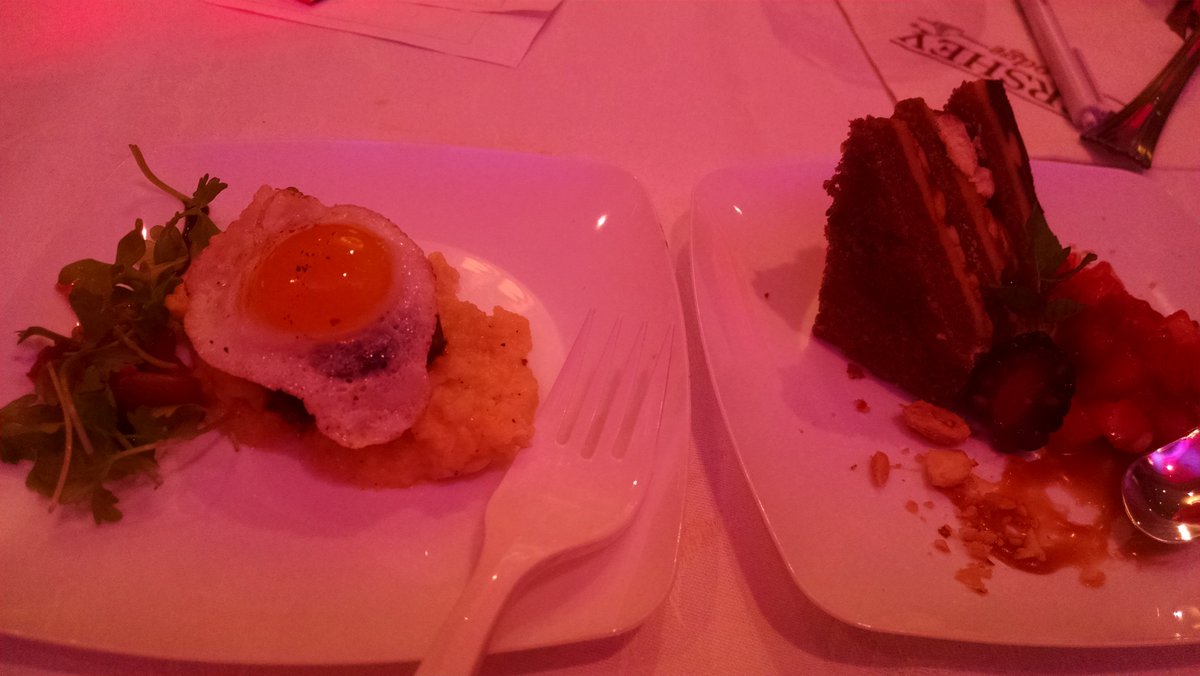 DMarcheskie's tweet photo. Big Ben time with @Cafe1500 .. 🍴 #SuperChef2016 https://t.co/UxuvC48TUw