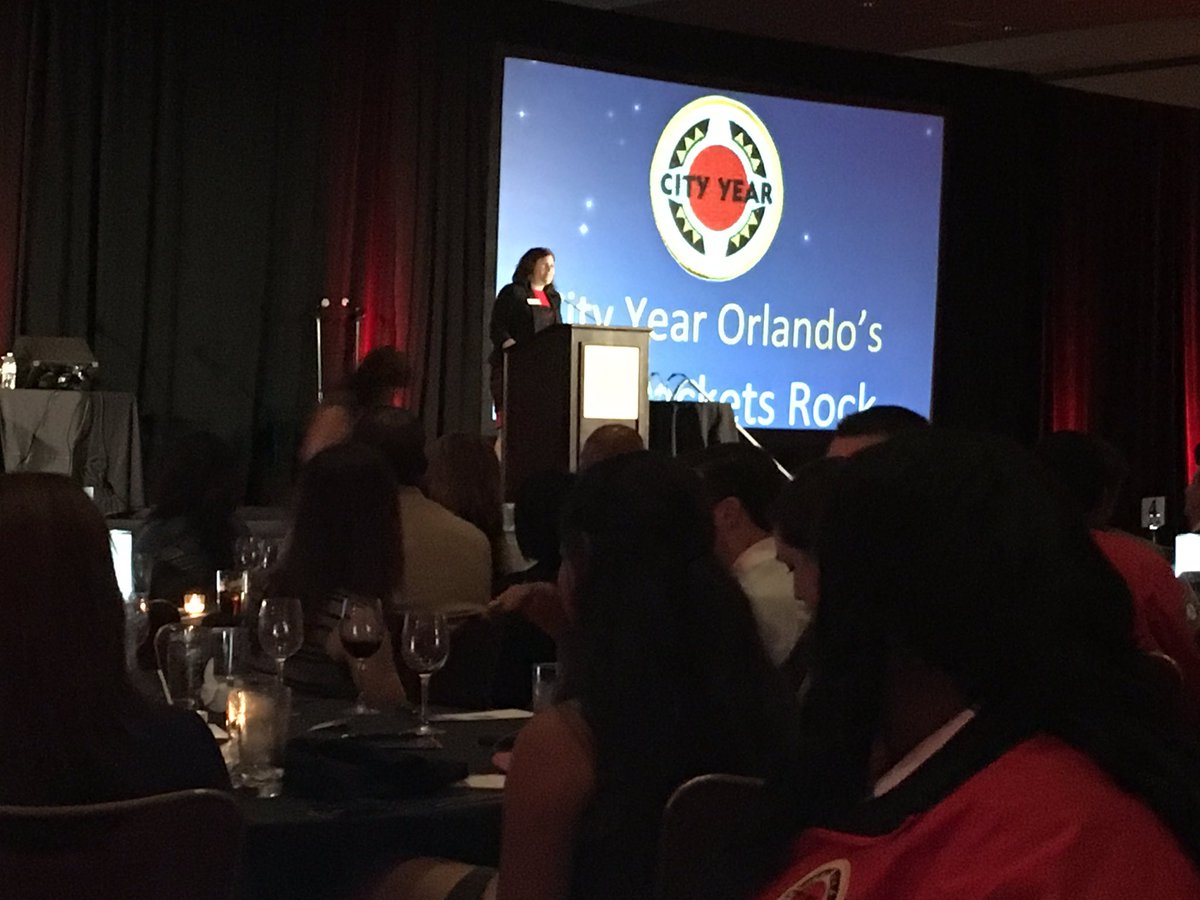 JillJmurdock's tweet photo. Red Jackets Rock @CityYearOrlando @cr_schnei @as_fl @starkev1 https://t.co/9zMD1UcZNV
