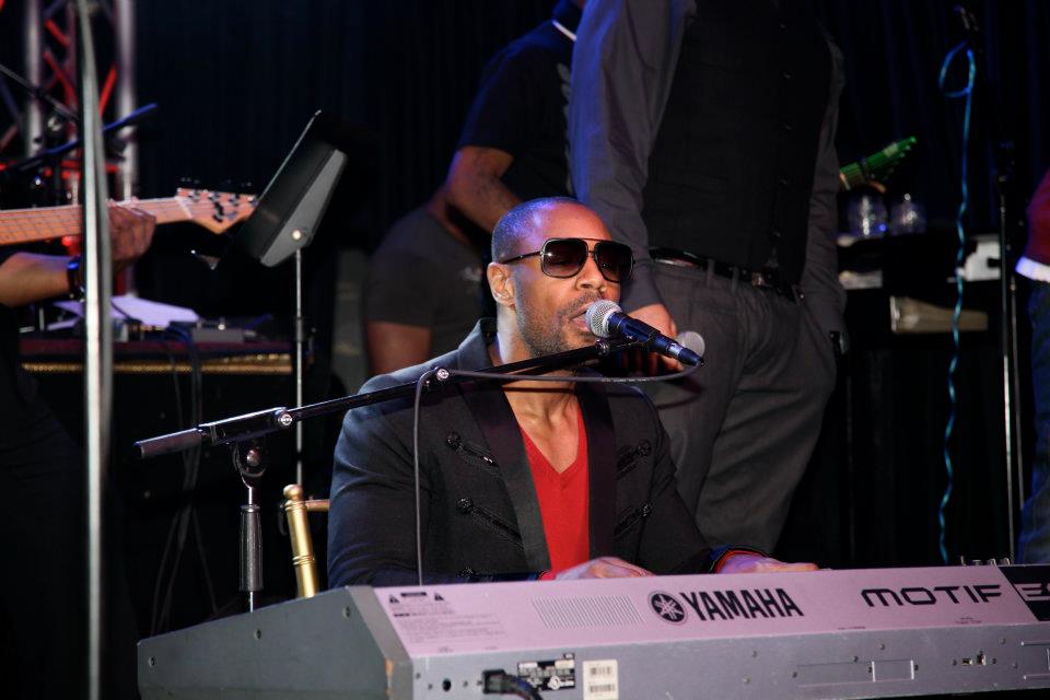 Thank you <a href="/TheRealTank/">Tank</a> for your support of #RnBLive throughout the years! #Memories #8YearAnniversary #LiveMusic