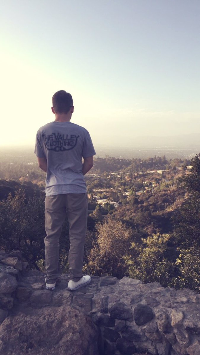 sfvclothing tweet picture