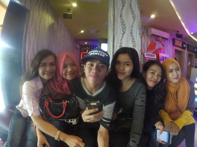 chienchieL_E's tweet photo. Jatuhcintasamakalian :* o:) https://t.co/DFt0VTUROp