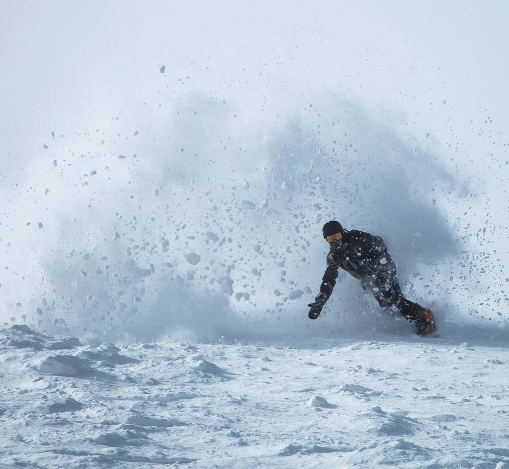White-room Wednesday from qualifiers at Big Sky. 📷 <a href="/seanryanphotos/">Sean Ryan</a> #freeskiingworldtour #m… ift.tt/1TnEFIV