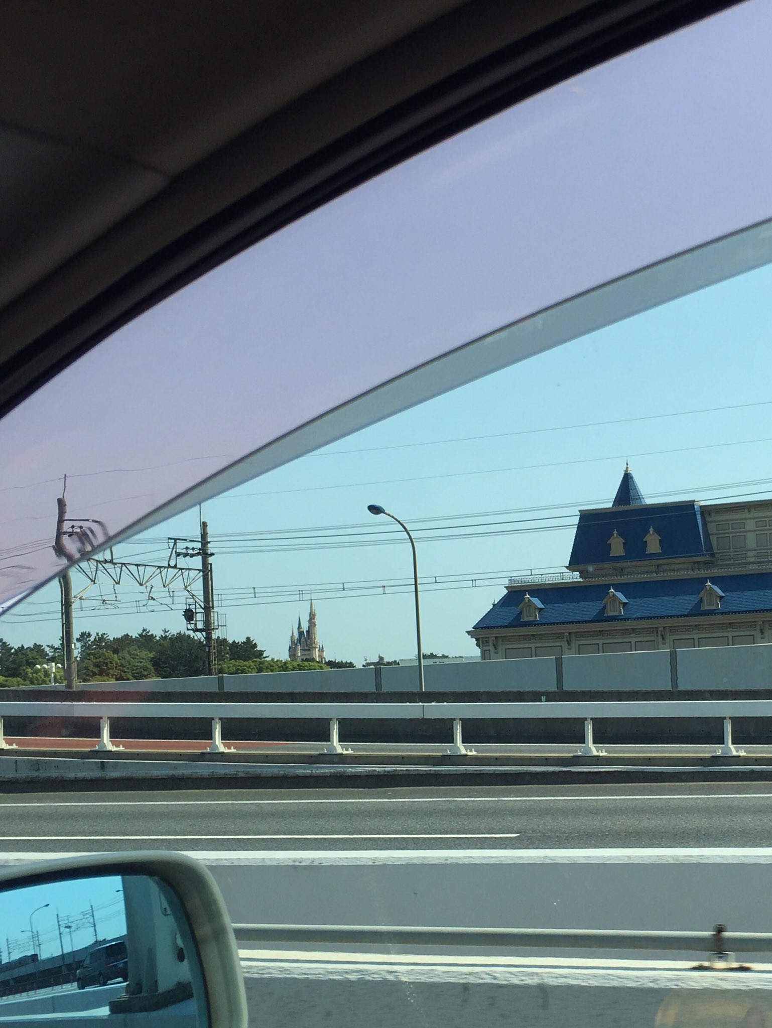 みっちぃ 石崎理絵 なんと 今日シンデレラ城で結婚式が行われていた模様 Toshio Furukawa 古川さんが参列していたので知った いいなー まさにプリンセスだ おめでとうございます みっちぃも3度目ができるのなら 笑 みっちぃ 石崎理絵 なんと 今日シンデレラ城で結婚式が行われていた模様 Toshio Furukawa 古川さんが参列していたので知った いいなー まさにプリンセスだ おめでとうございます みっちぃも3度目ができるのなら 笑