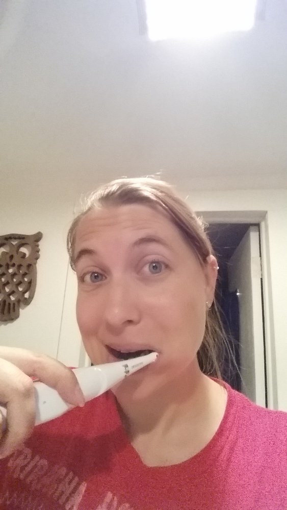 vyvylfyn's tweet photo. Keeping my teeth and mouth fresh and clean helps make me smile which makes spring cleaning easy! #AHcrowd #sponsored https://t.co/tgf9cljfod