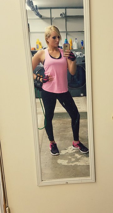 Time to work out! Chest and biceps tonight #fitnessgoals https://t.co/DkD8m1P9xl<a href="/tag/fitnessgoals"class="tags">#fitnessgoals</a>