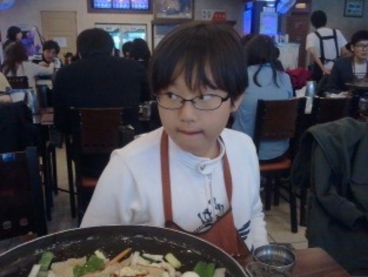 lslfc's tweet image. #어린이날이니_어릴적_사진을_올려보자