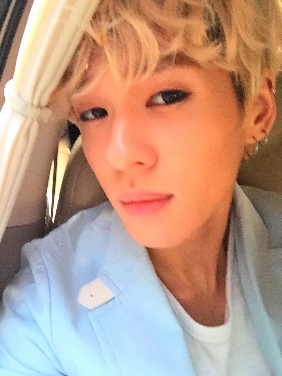 IMFACT_UPDATES's tweet photo. (PIC) HEHE 100 DAYS SELCA FROM THE MAKNAE LINE ๐. #100DaysWithFACT #์
์ฌ #์ด์ https://t.co/di7JJHCwoH
