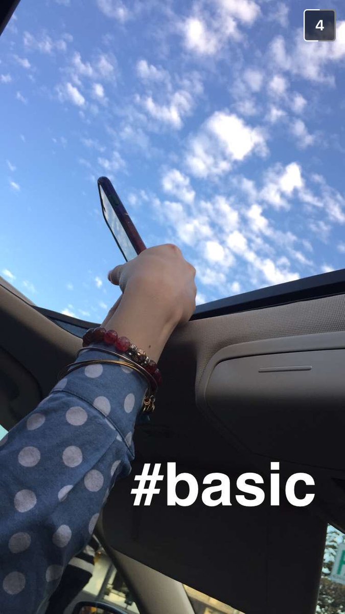 Tani00sh's tweet image. #basicallybasic