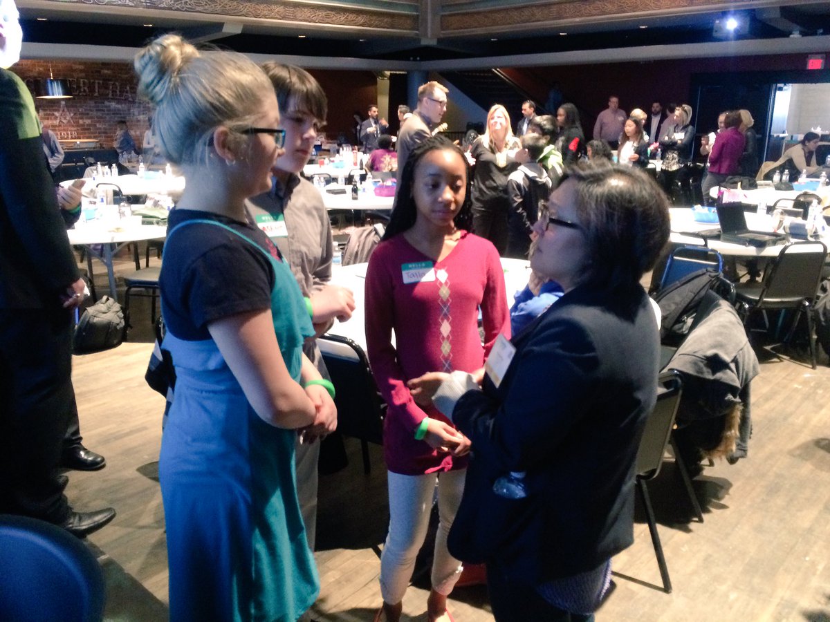 SharlaFalodi's tweet image. Talk future plans w/ @JackNigro, @MPyo's own kids into life hacks, &amp;amp; bathing in Kool-Aid w/ @shayman #MSICEdAppHack