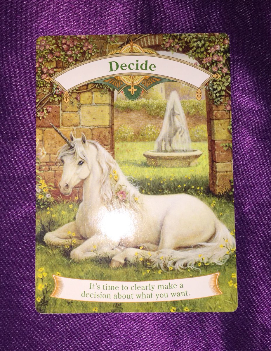 TarotpyTree's tweet image. facebook.com/thetarotpytree…